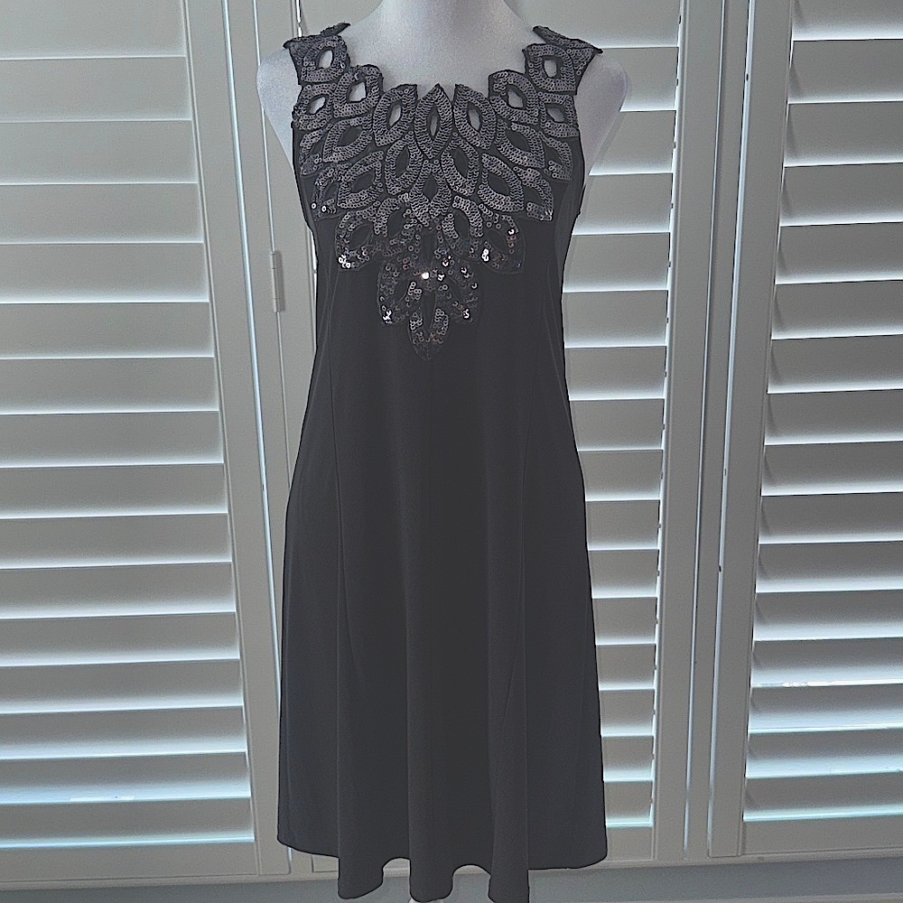 Nic&Dom Sequined Neck Stretchy Mini Dress Size Small in Black/Gray